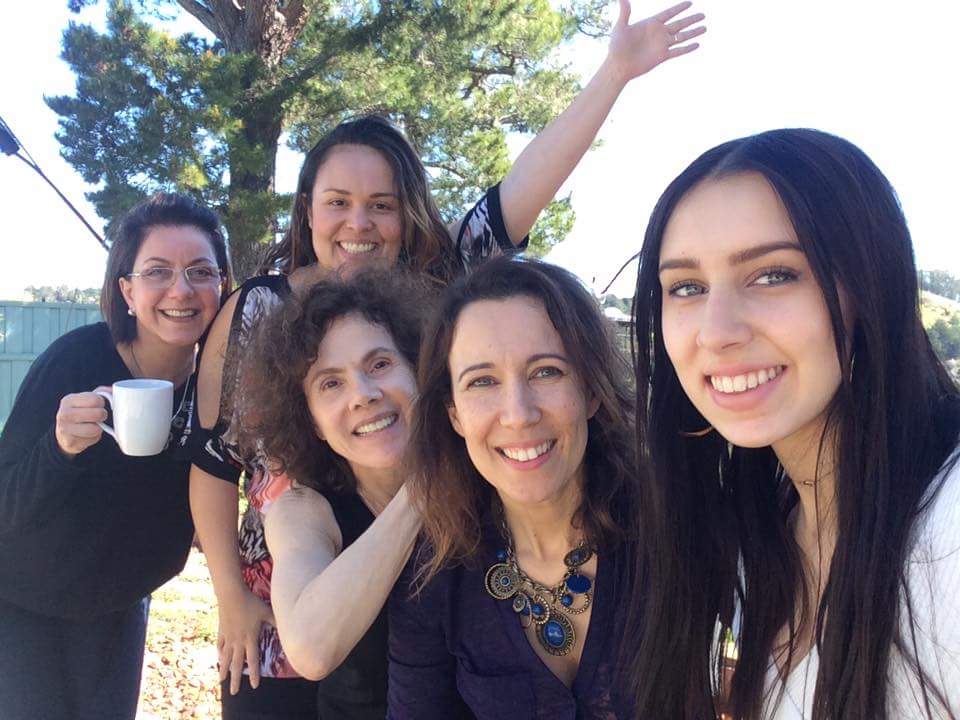 Equipe (família)Café com Abraço: Maria Tanaka, Vanisi Leal, Christine Nazareth, Adriana, Julia Veres - not in picture: Ana Luiza & Milena Batista.